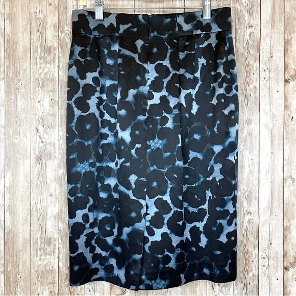 Ann Taylor Silk Blend Printed Pencil Skirt Size 4 Women - Picture 5 of 9